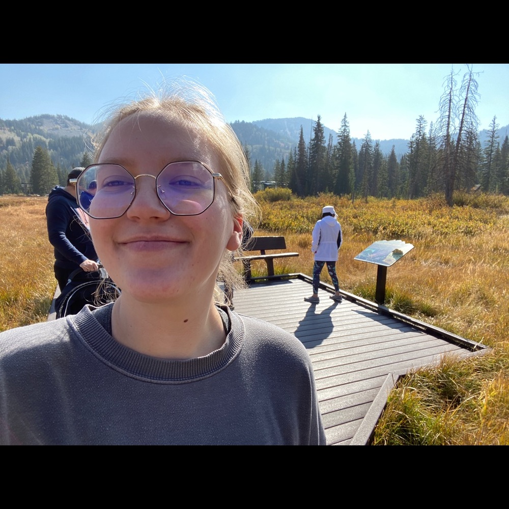 Meet your Posher, Tiffany